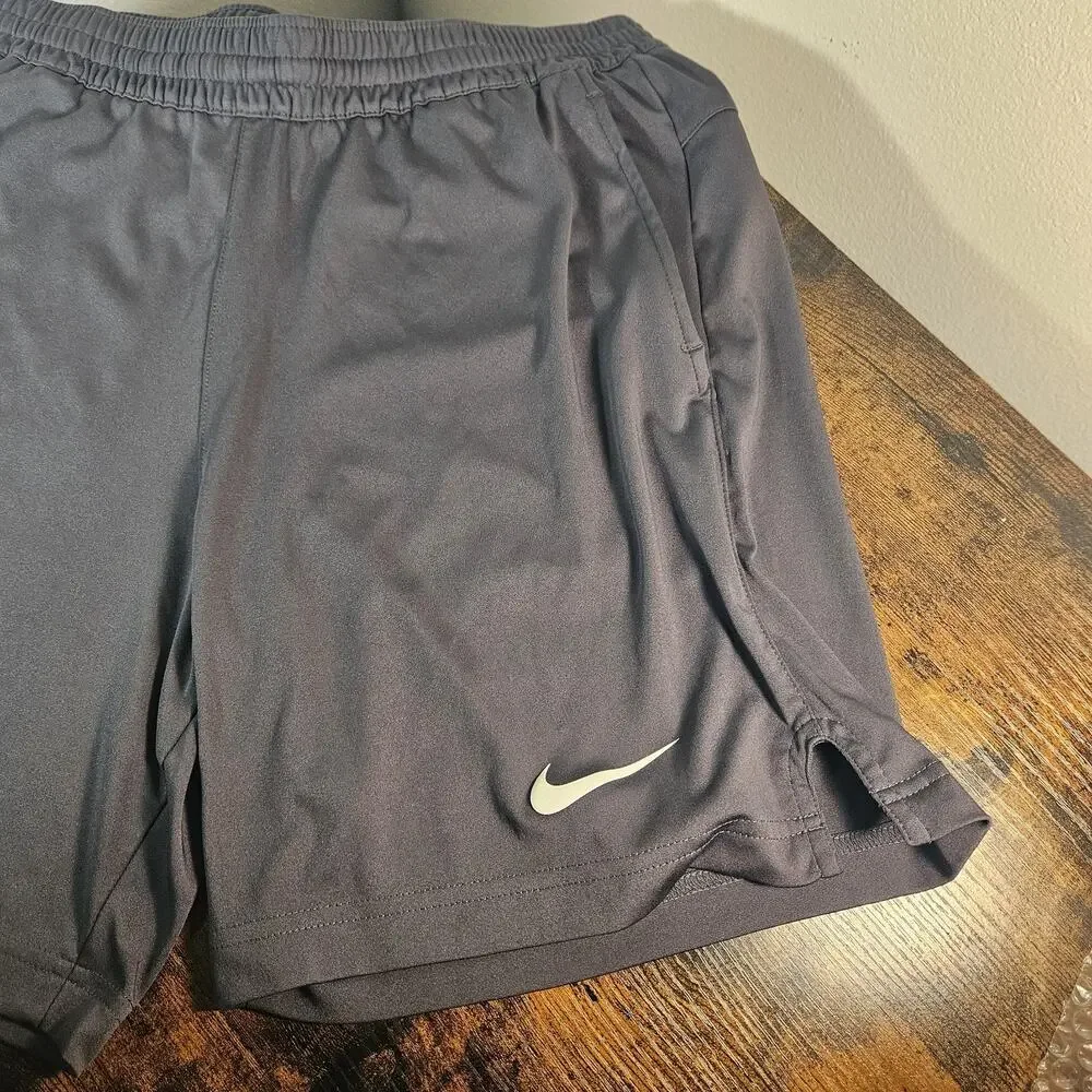 Nike pristine mint